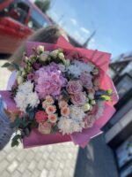 Букет цветов «Благоухающая красавица»